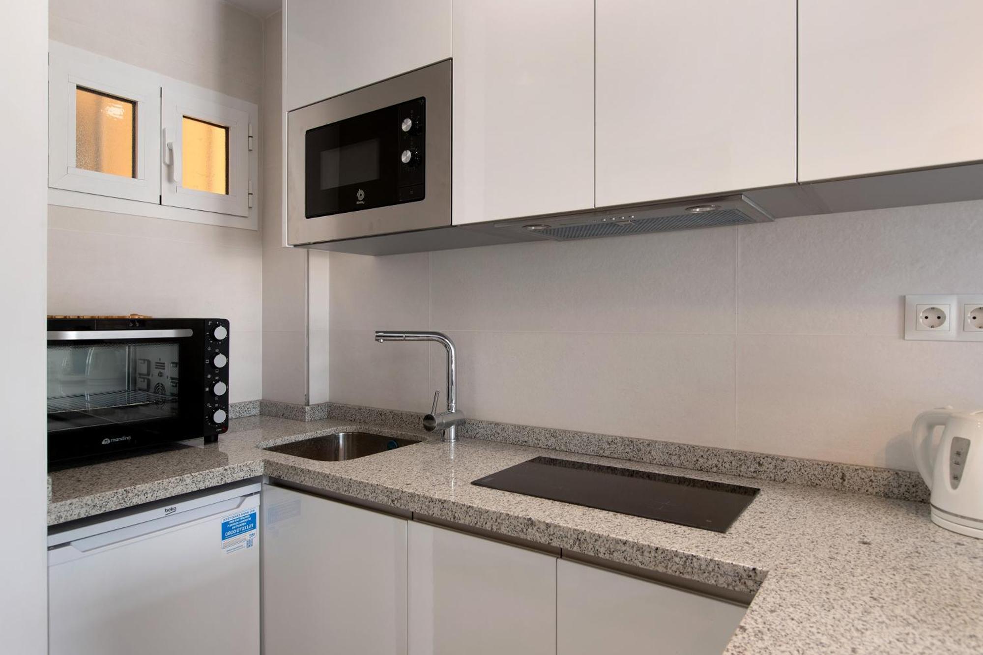 Apartamento Agata 2024 베날마데나코스타 외부 사진